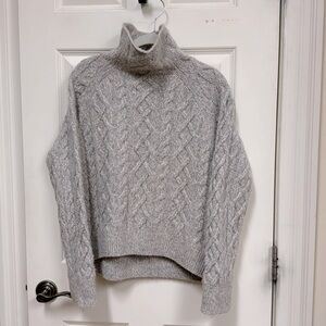 Vince wool nylonn cashmere cable mock neck raglan sleeve size S/P